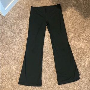 Underarmour yoga pants
